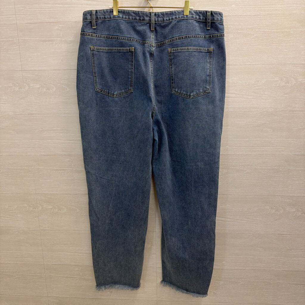 Pretty Little Thing Plus Medium Wash Distressed Wide Leg Jeans 18W