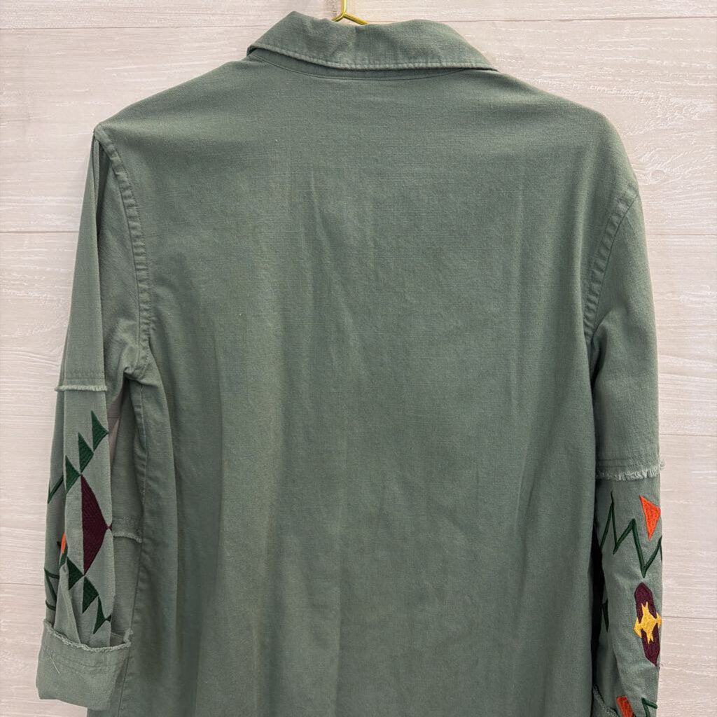 Panhandle Green/ Multi Embroidered Aztec Print Long Sleeve Button Down Top Medium
