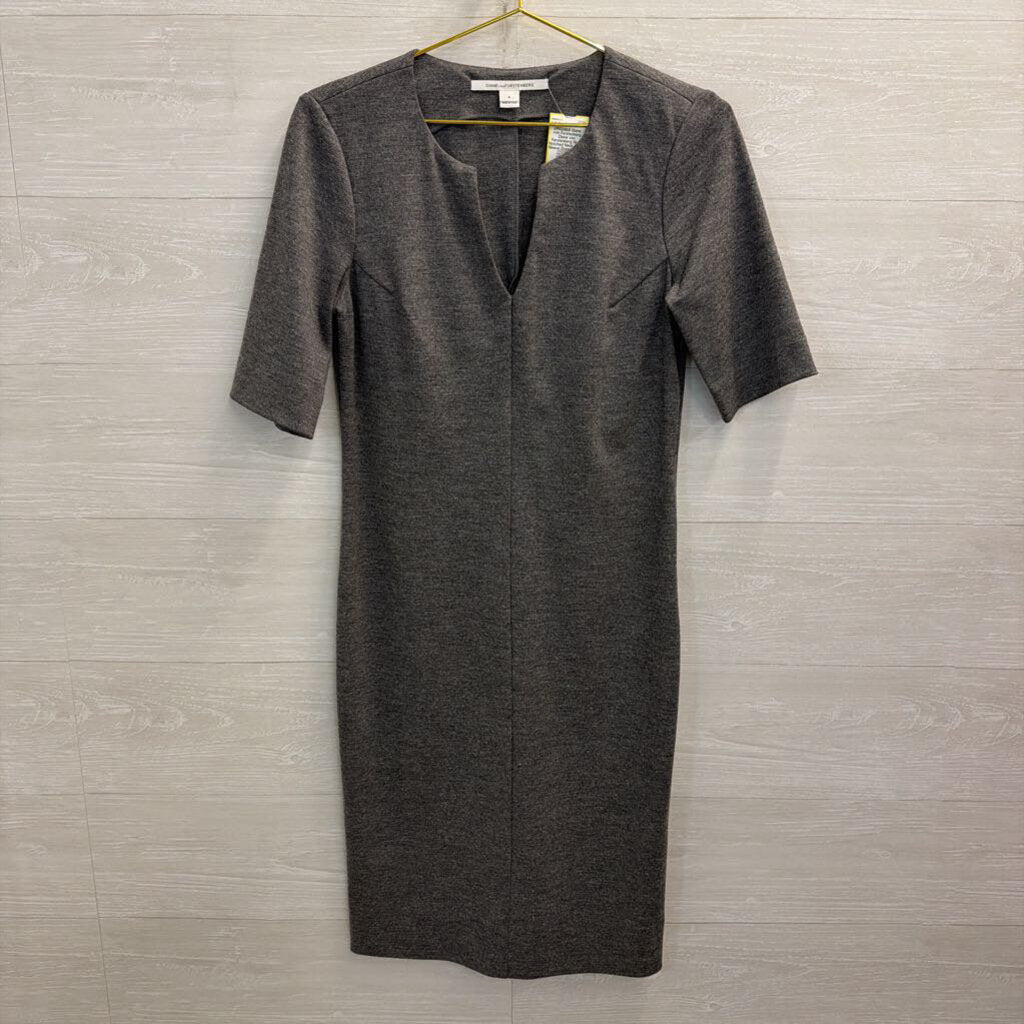 Diane von Furstenberg Grey Notched Neck Short Sleeve Dress 8