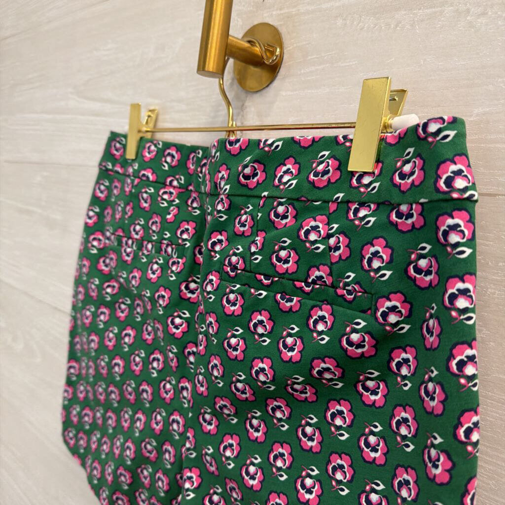 Boden Green/ Pink Floral Print Structured Shorts 6