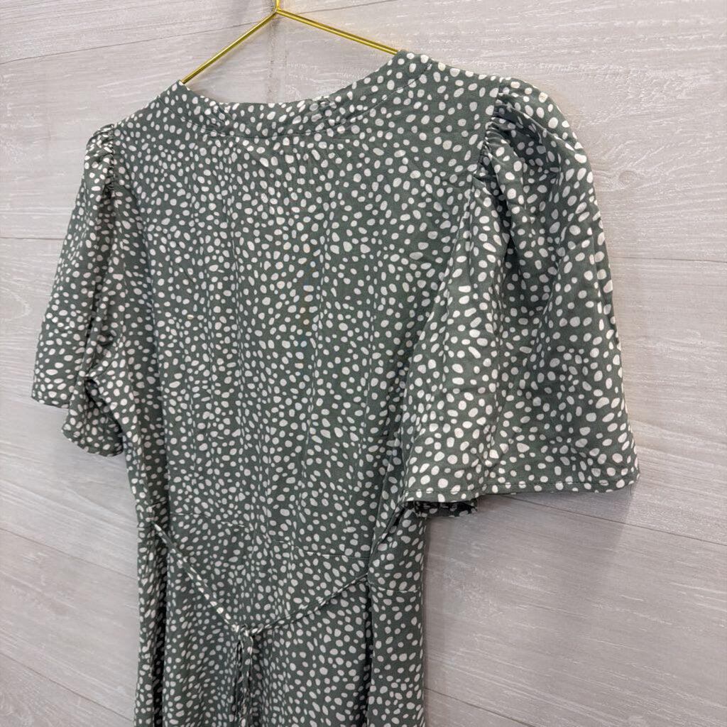 Vero Moda Green/ White Dot Print Short Sleeve Button Front Dress Small