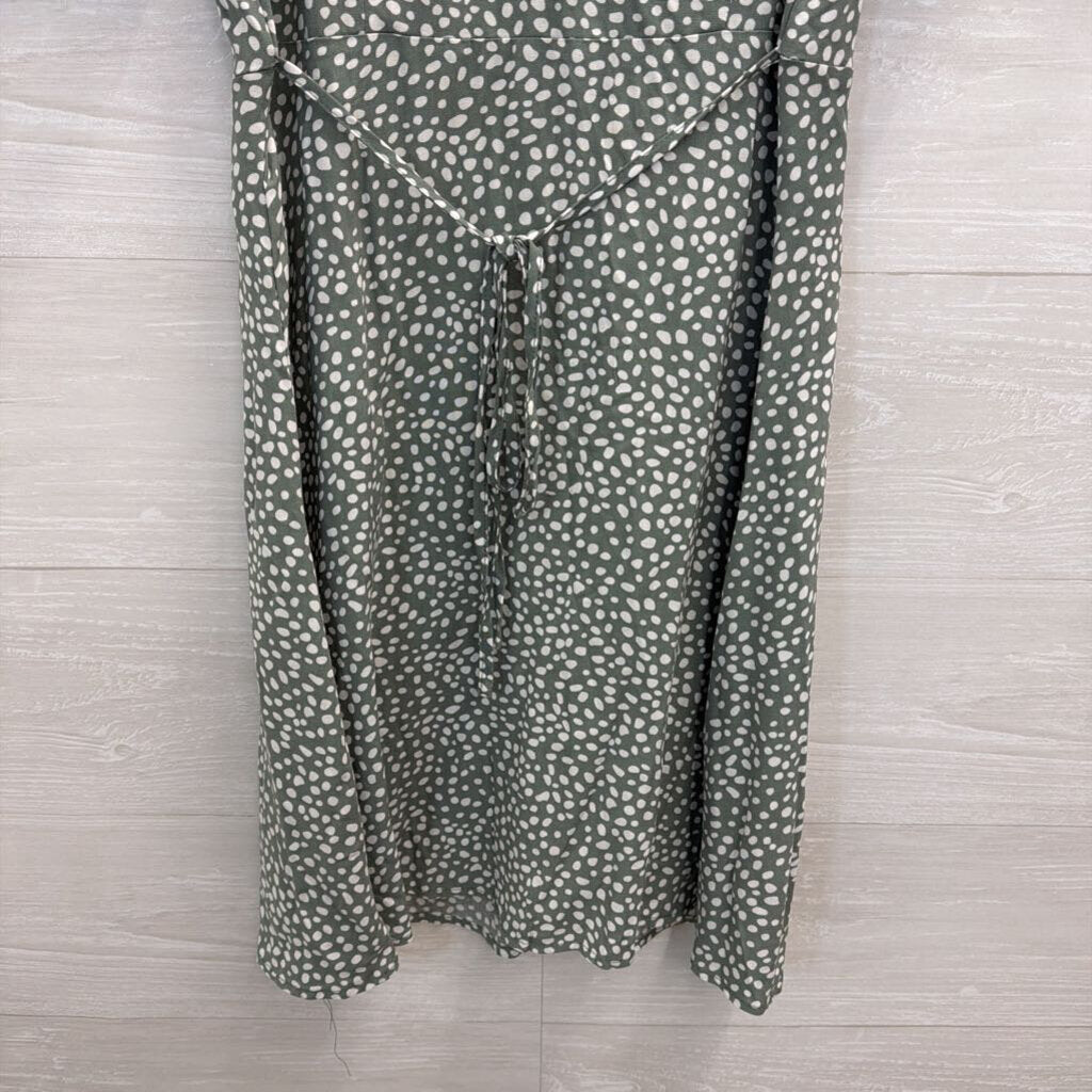 Vero Moda Green/ White Dot Print Short Sleeve Button Front Dress Small