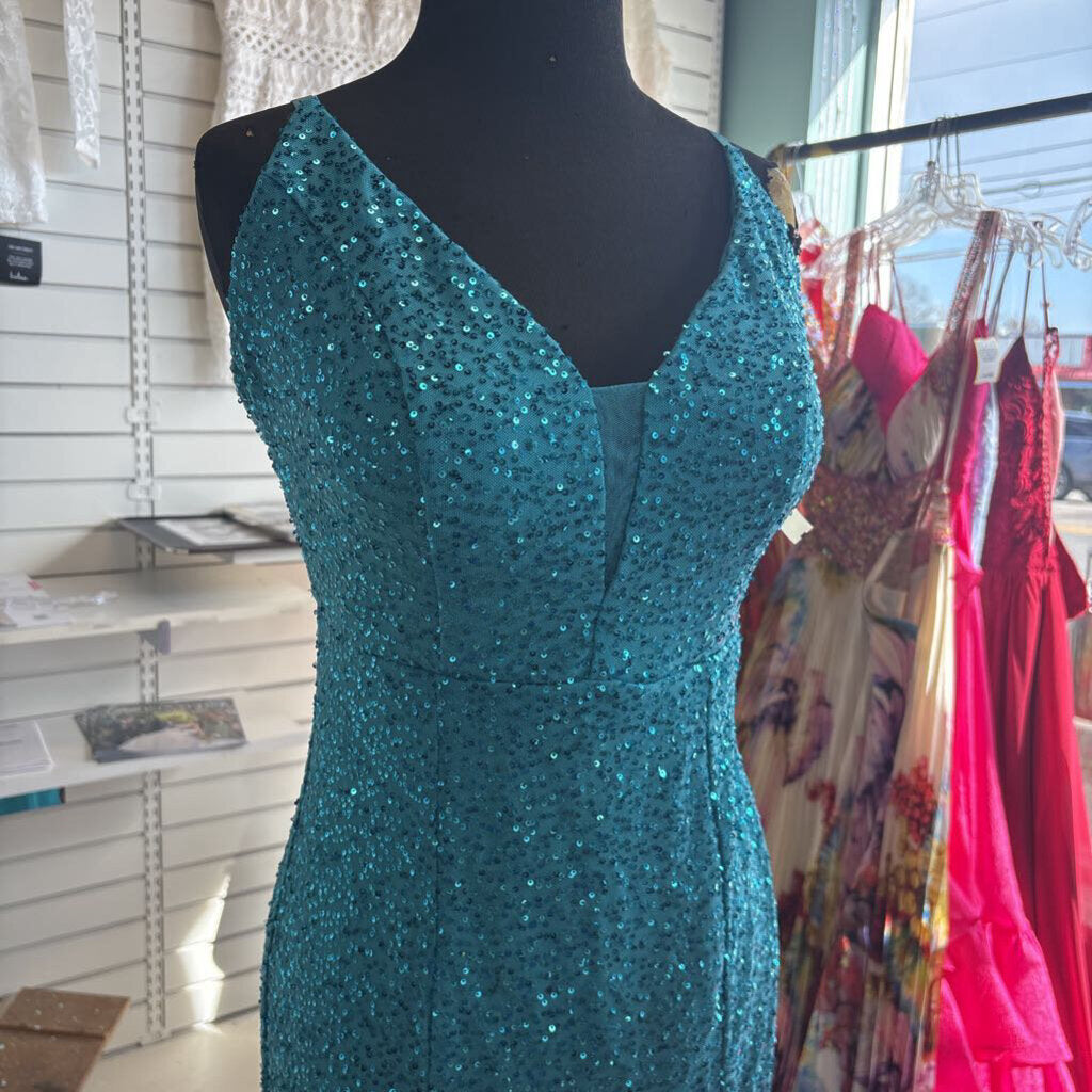 Amore Bella Blue Sequin Long Formal Dress Medium