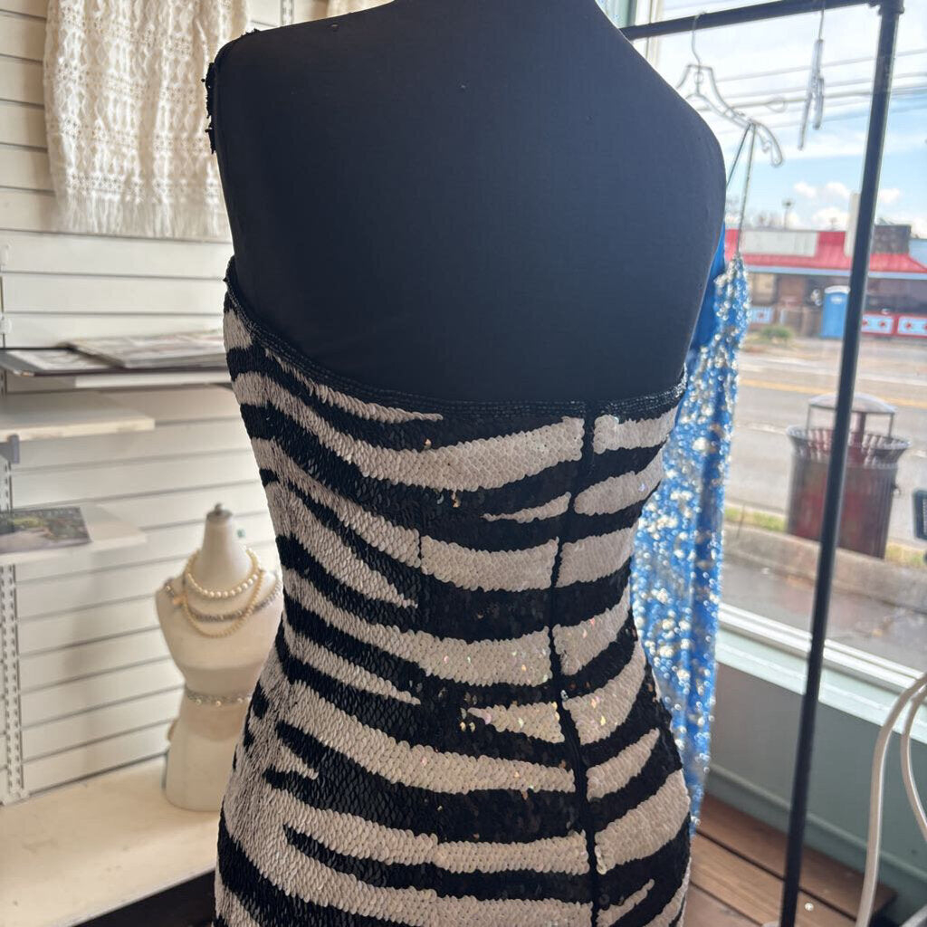 Vintage Sean Collection Black/ White Sequin Print Long Formal Dress Small