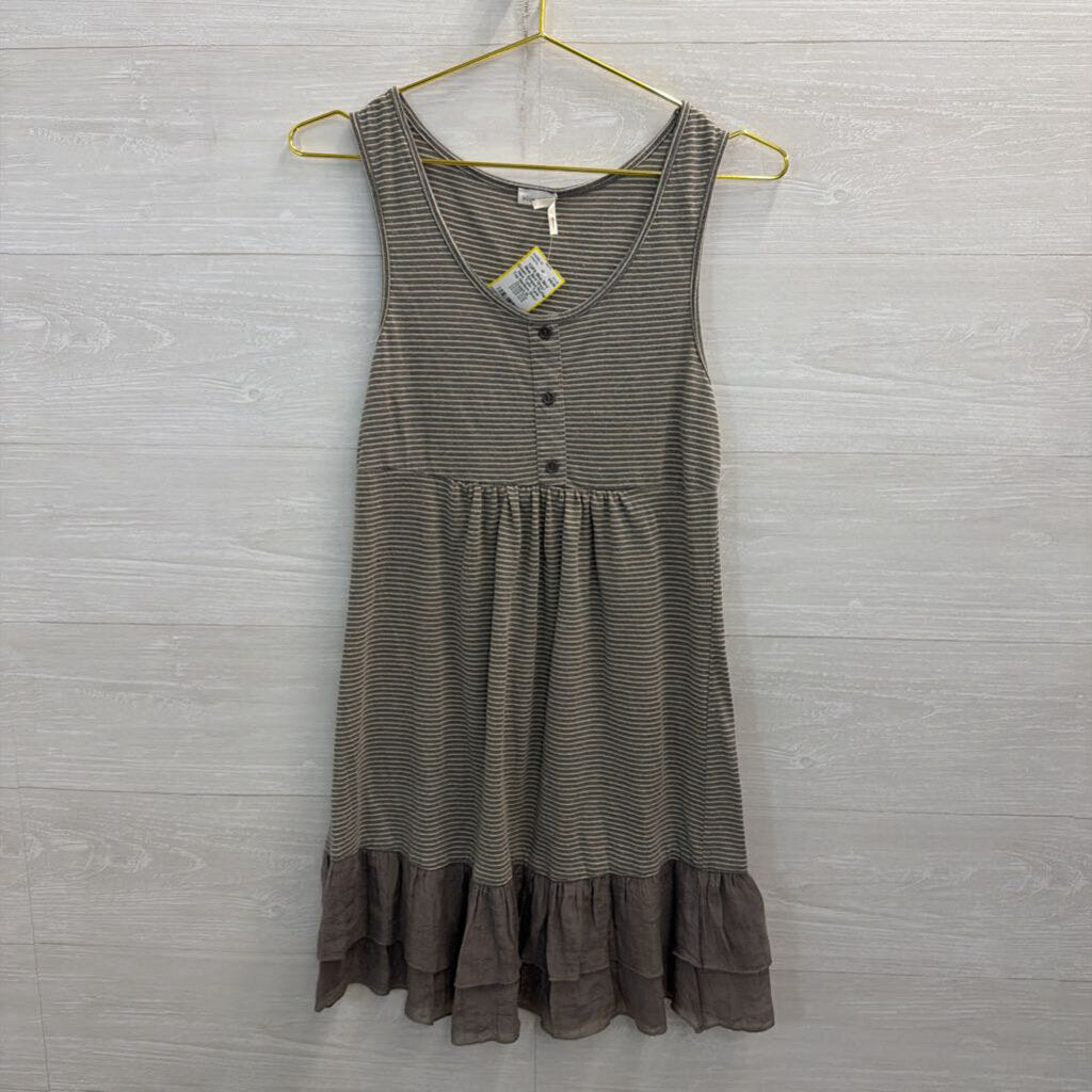 Blue Bird Grey/ Cream Striped Ruffle Hem Tunic Tank Top Medium