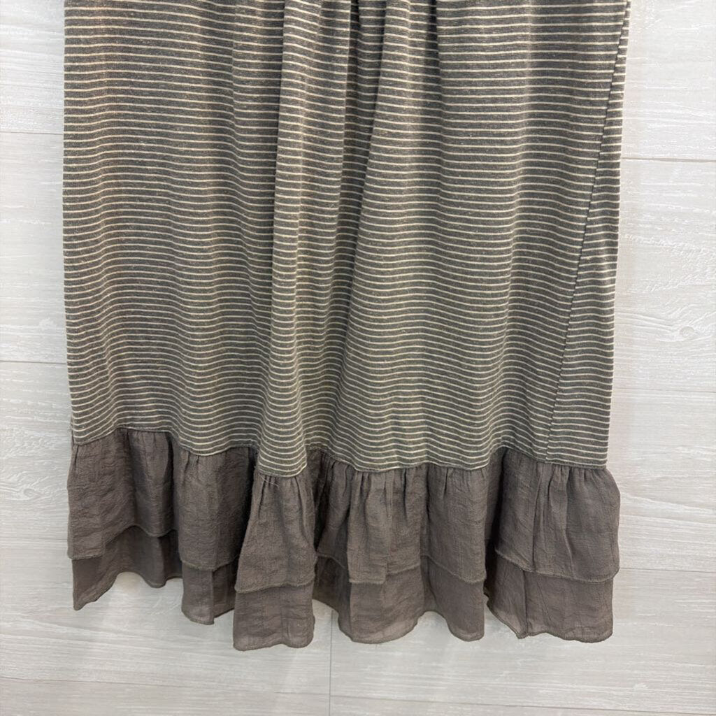 Blue Bird Grey/ Cream Striped Ruffle Hem Tunic Tank Top Medium