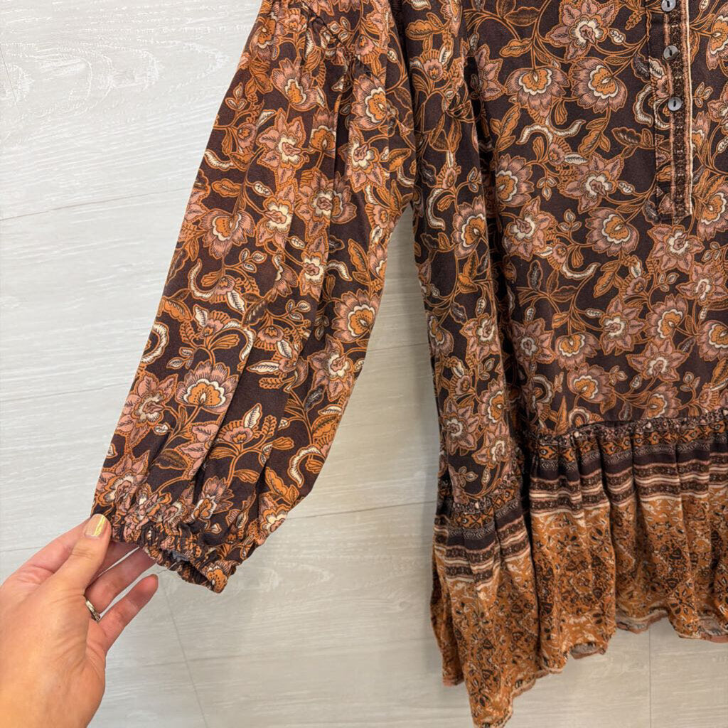 Olivaceous Brown/ Multi Print Ruffle Hem Long Sleeve Tunic Top Medium