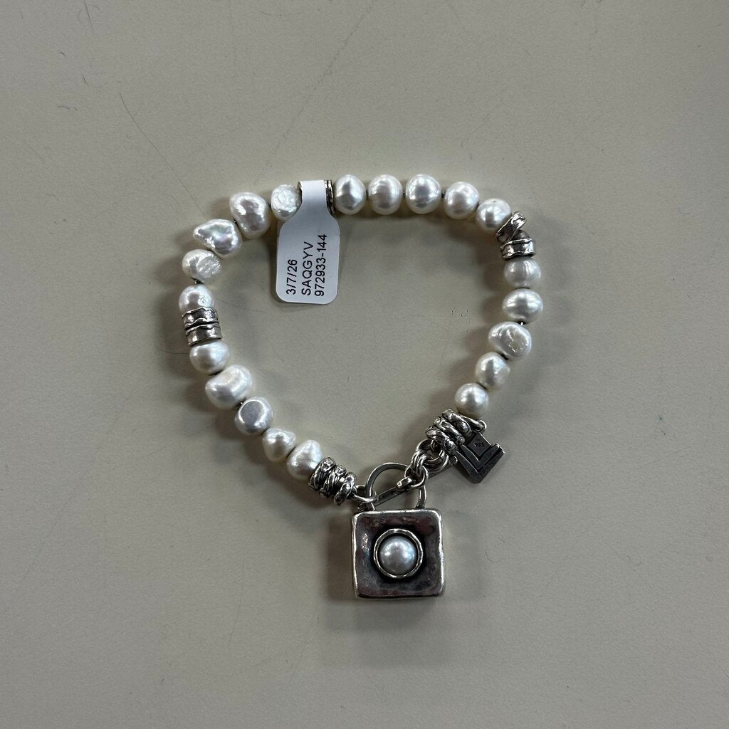 Vintage Silpada Sterling Silver Freshwater Pearl Bracelet