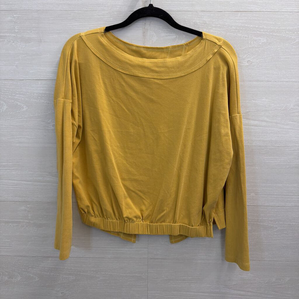 Easel Yellow Long Sleeve Open Back Top Small