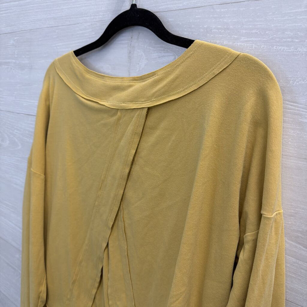 Easel Yellow Long Sleeve Open Back Top Small