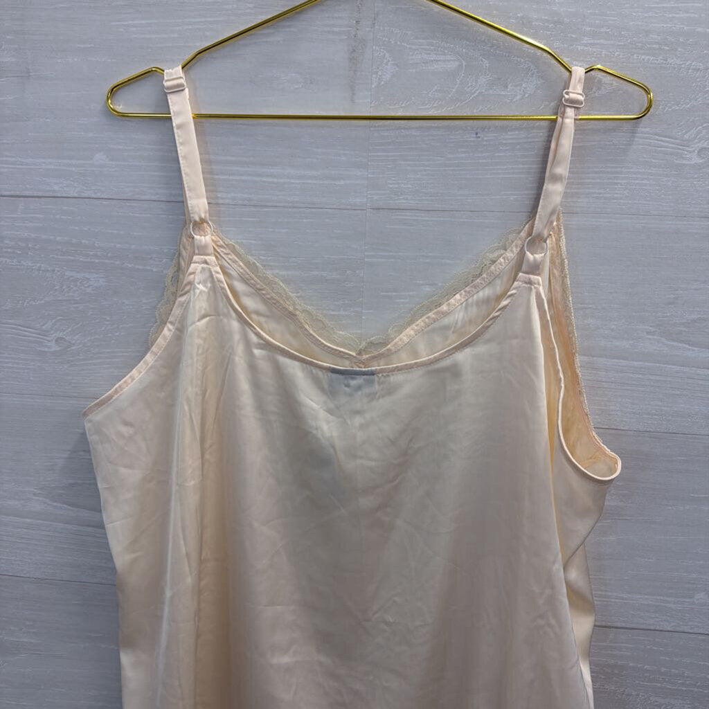 Torrid Cream Silky Lace Trim Tank Top 3