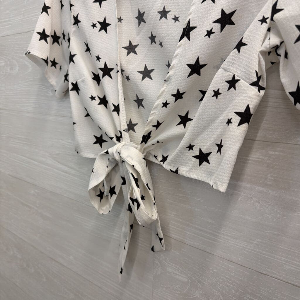 Nasty Gal White/ Black Star Print Cropped Tie Front Short Sleeve Top 2