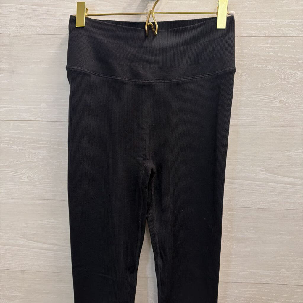 Black Ribbed Leggings Small
