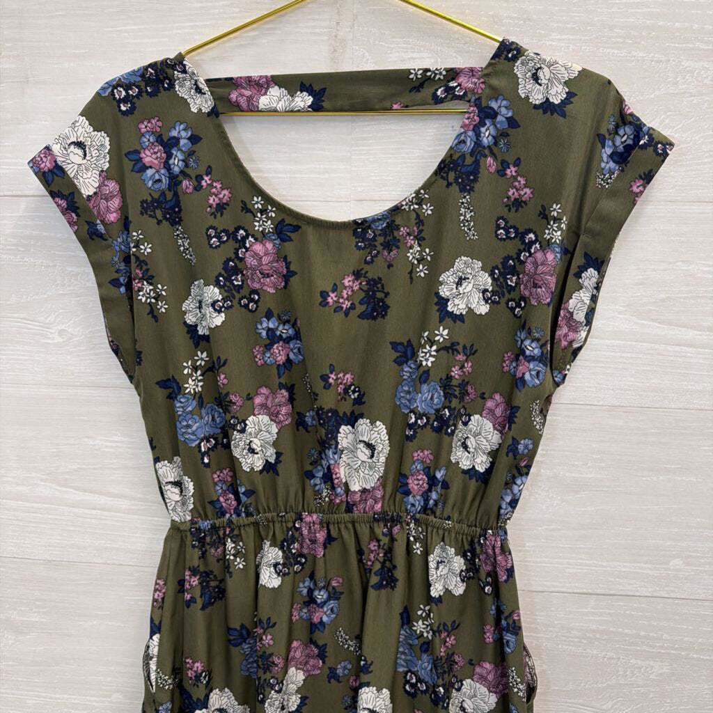 Hippie Rose Green/ Multi Floral Print Short Sleeve Dress Medium