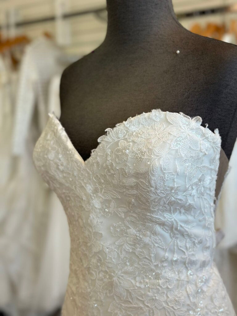Sincerity Bridal Fitted Removable Strap Wedding Dress 14