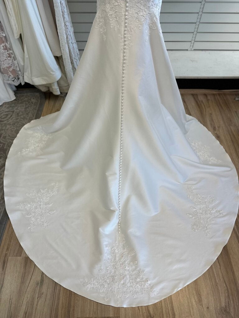 Sincerity Bridal Fitted Removable Strap Wedding Dress 14