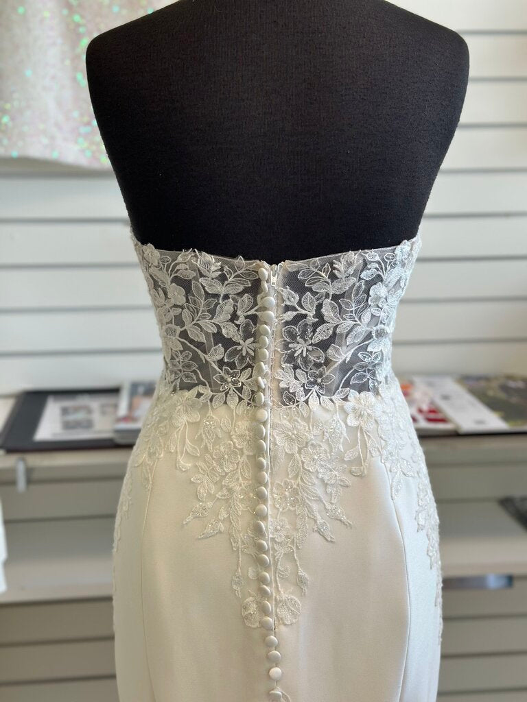 Sincerity Bridal Fitted Removable Strap Wedding Dress 14