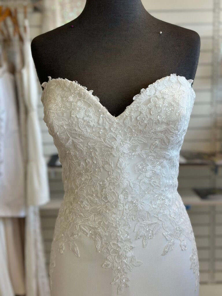 Sincerity Bridal Fitted Removable Strap Wedding Dress 14
