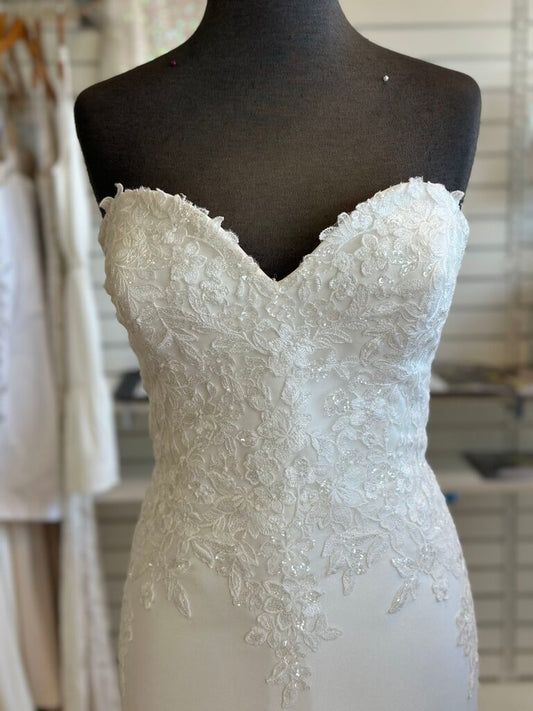 Sincerity Bridal Fitted Removable Strap Wedding Dress 14