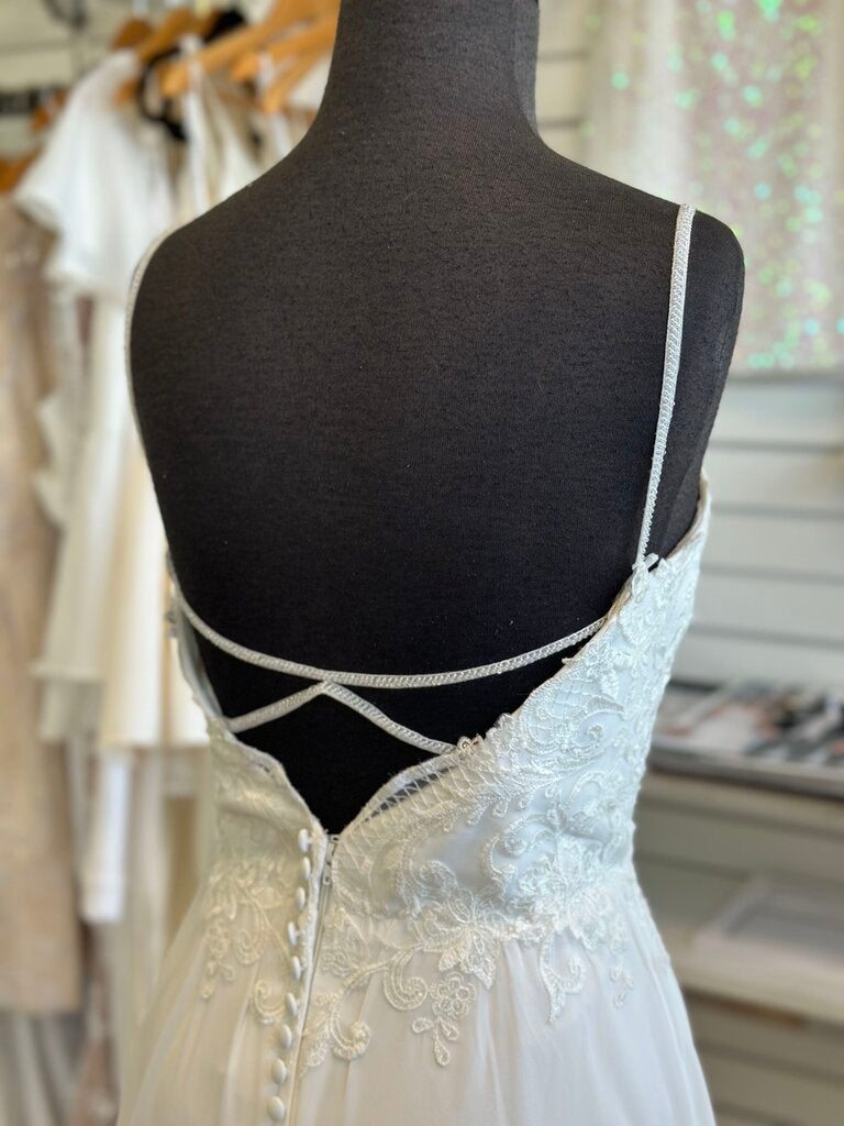 Moonlight Lace Top Chiffon Bridal Dress 14