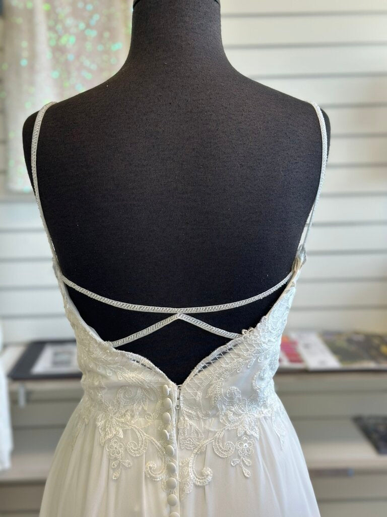 Moonlight Lace Top Chiffon Bridal Dress 14