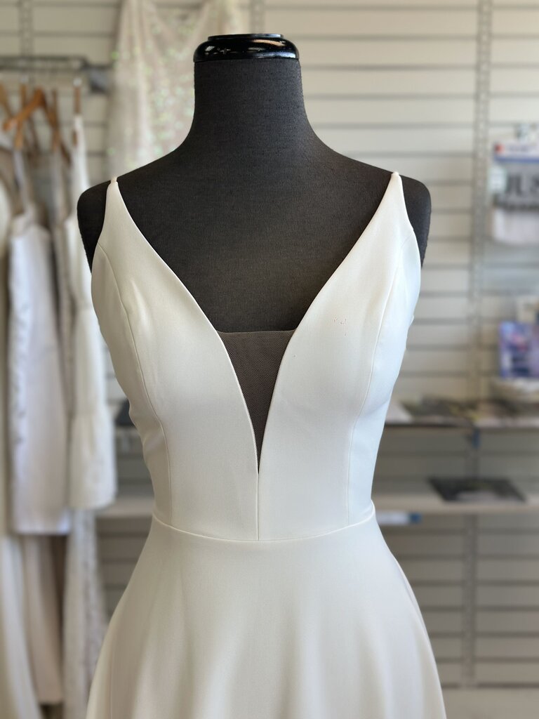Justin Alexander Bow Detail Wedding Dress 10