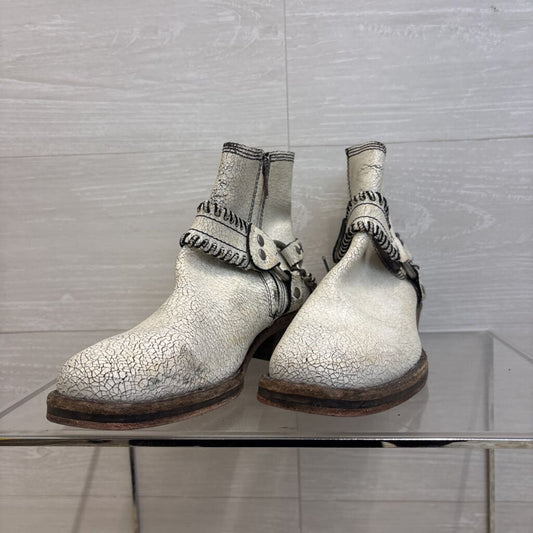 Free People Crackled White Stony Desert Ankle Boots 37