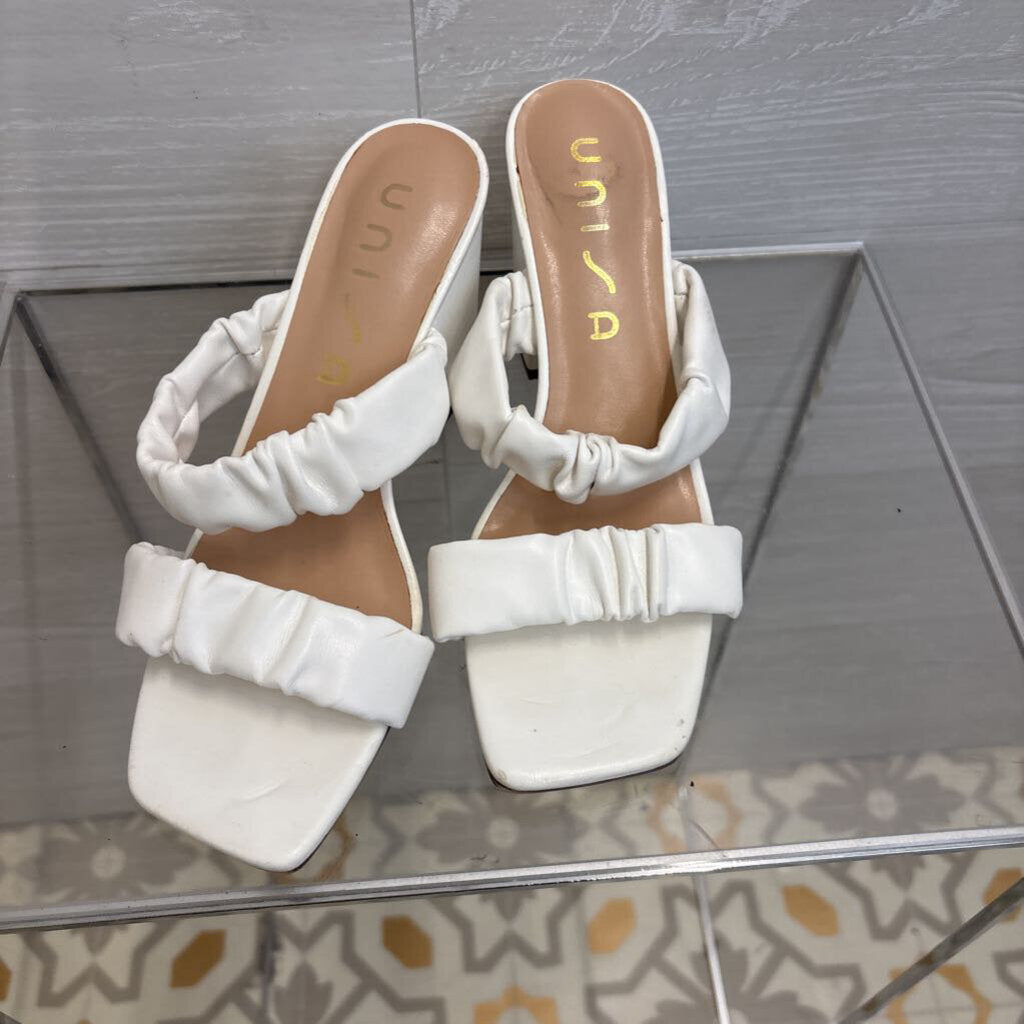 Unisa White Leather Sandal Heels 6.5