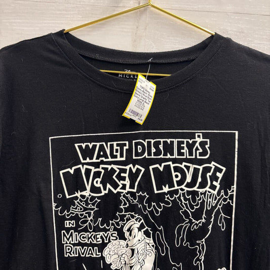 Disney Black/ White Mickey's Rival Short Sleeve Graphic Tee Extra Large