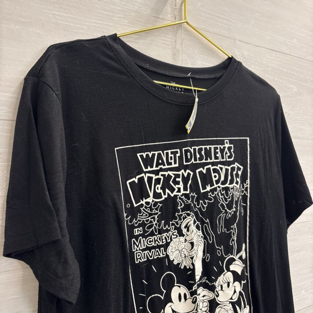 Disney Black/ White Mickey's Rival Short Sleeve Graphic Tee Extra Large
