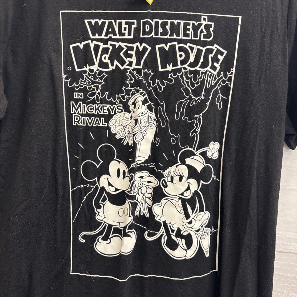 Disney Black/ White Mickey's Rival Short Sleeve Graphic Tee Extra Large