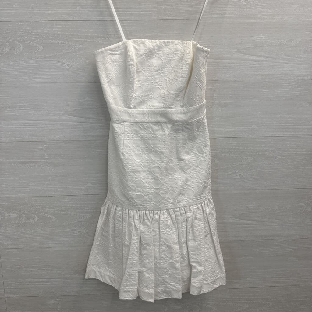 Vineyard Vines White Textured Ruffle Hem Strapless Dress 00