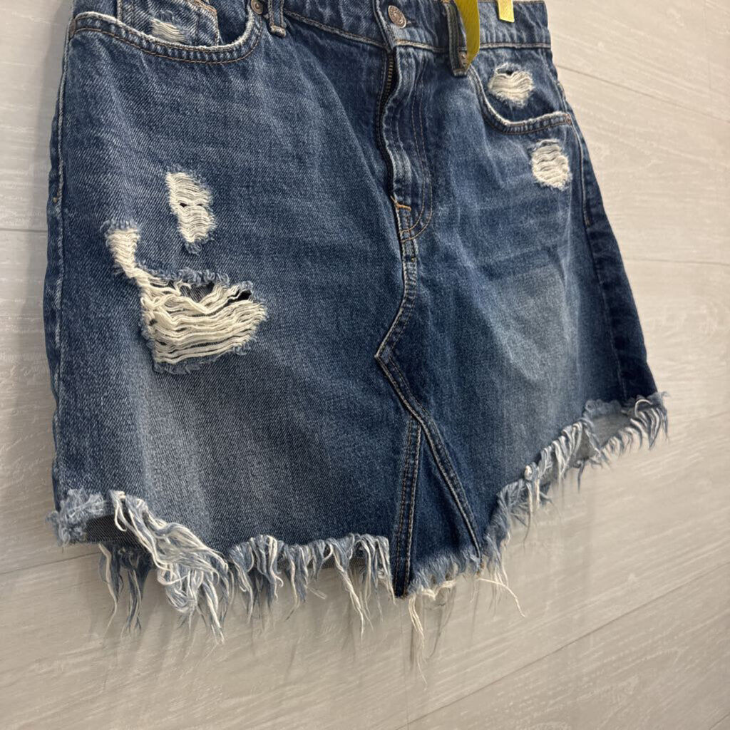 7 For All Mankind Dark Wash Distressed Fray Hem Denim Skirt 28