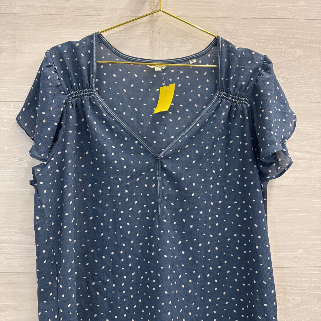 Max Studio Blue/ White Dot Short Ruffle Sleeve Top Extra Large