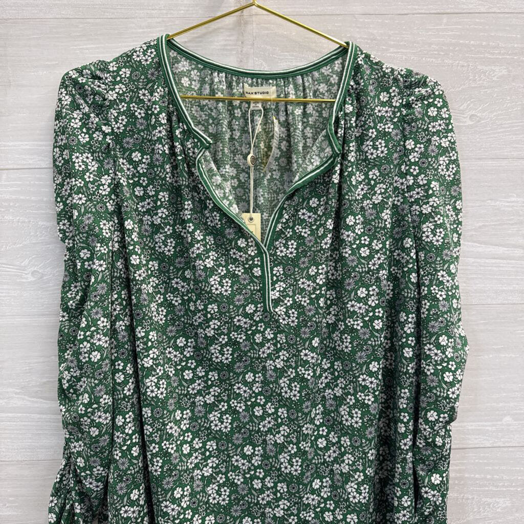 Max Studio Green/ White Floral Print Short Ruffle Sleeve Top 1X