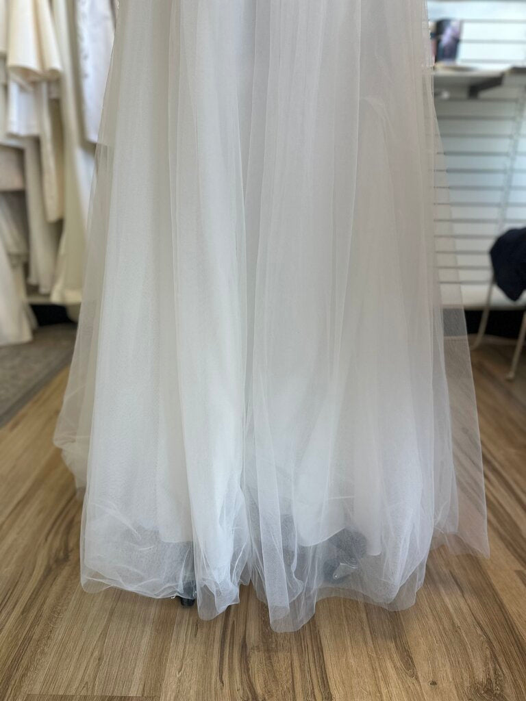 Dave & Johnny Beaded Top Ballgown 14