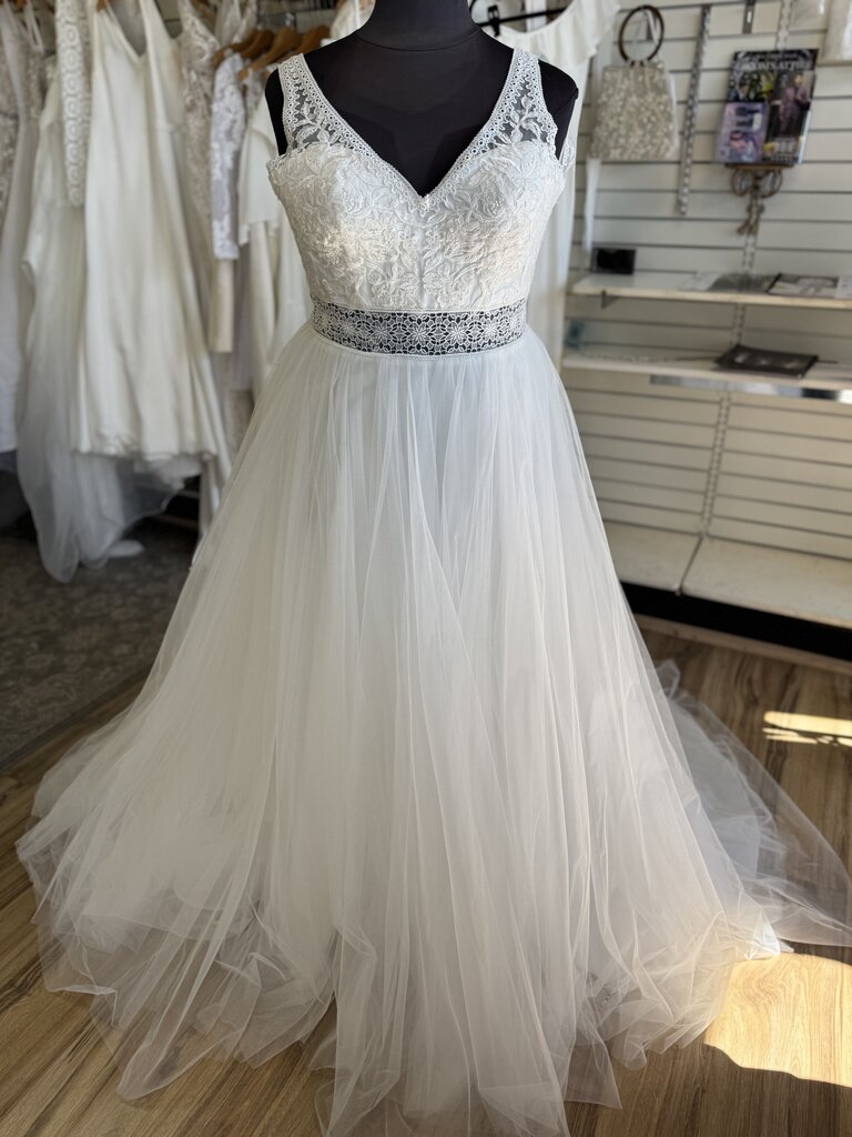 Dave & Johnny Lace Top Sheer Detail Wedding Dress 16