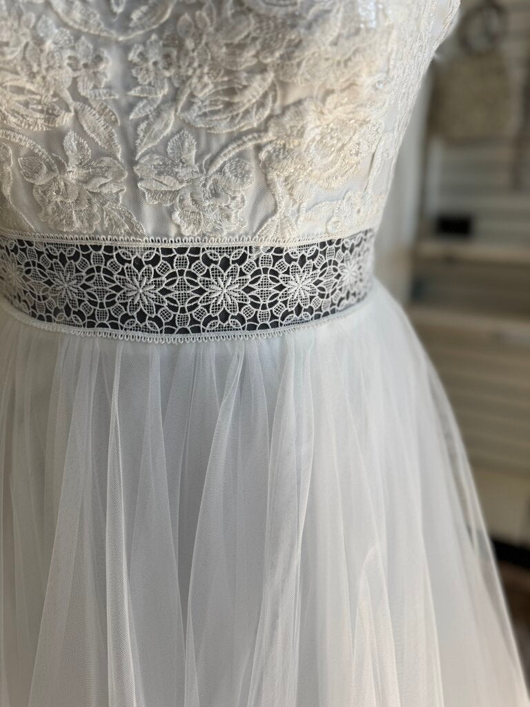 Dave & Johnny Lace Top Sheer Detail Wedding Dress 16