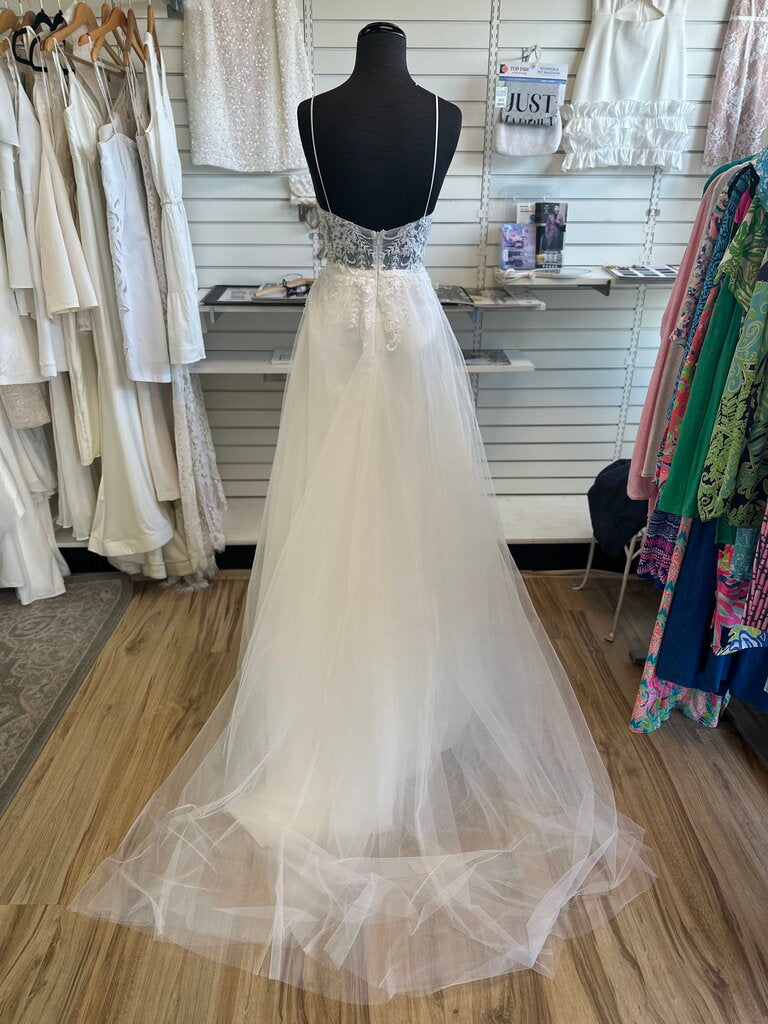 Dave & Johnny Beaded Top Ballgown 14