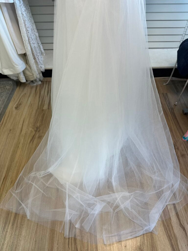 Dave & Johnny Beaded Top Ballgown 14