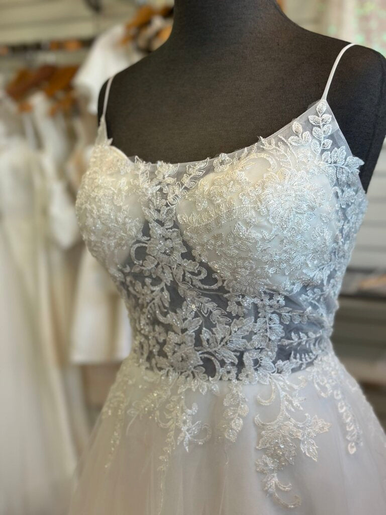 Dave & Johnny Beaded Top Ballgown 14