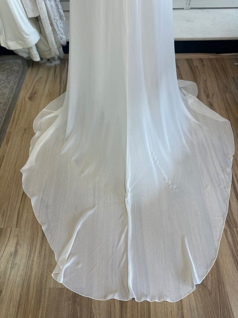 Jessica McClintock Beaded Lace Wedding Dress 14