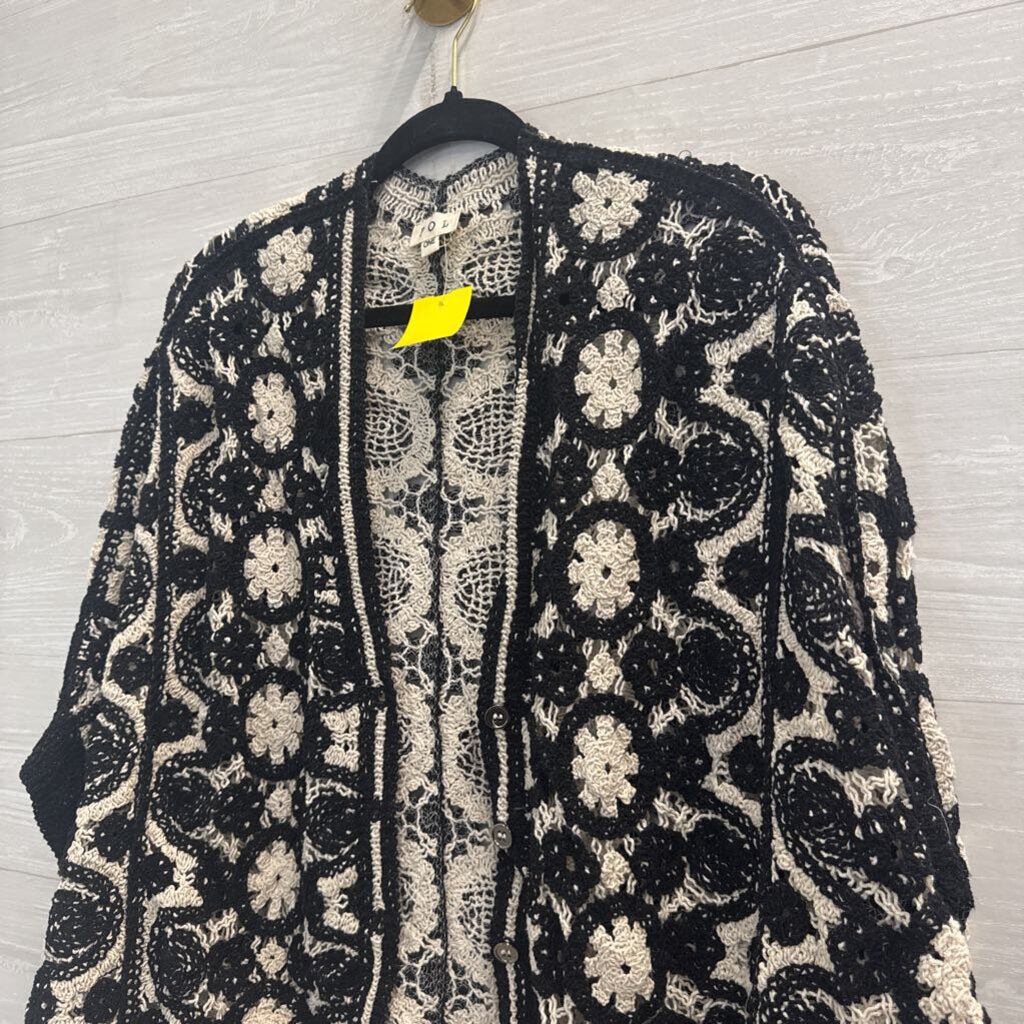 POL Black/ Beige Crochet Knit Print Open Front Top One Size