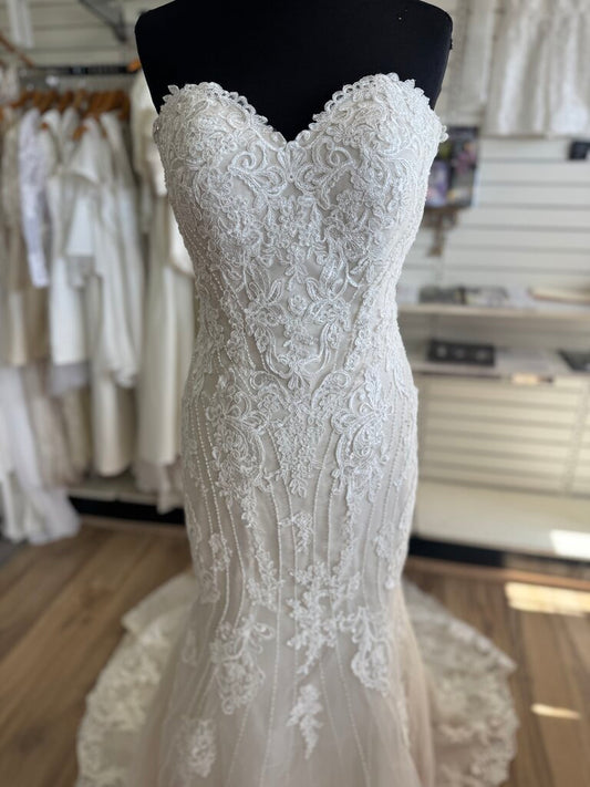 Essense of Australia Strapless Beaded Lace Fitted Wedding Dress 12