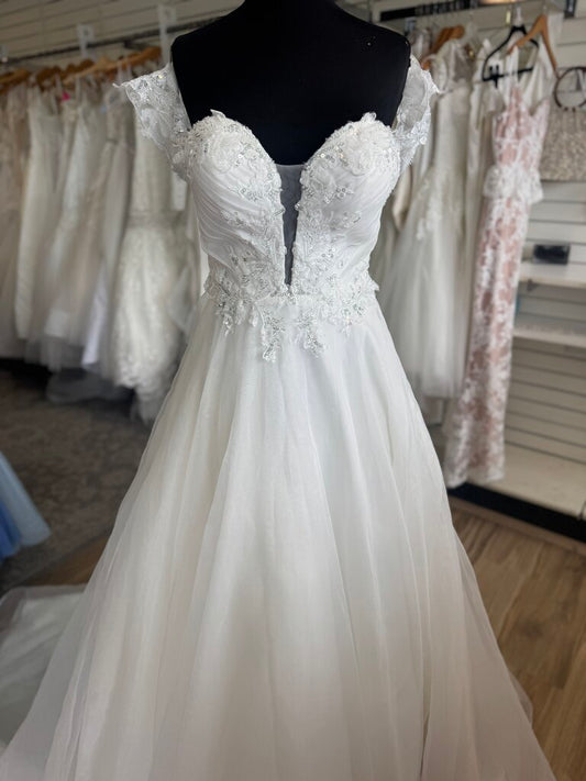 Strapless Off The Shoulder Organza Wedding Dress 2