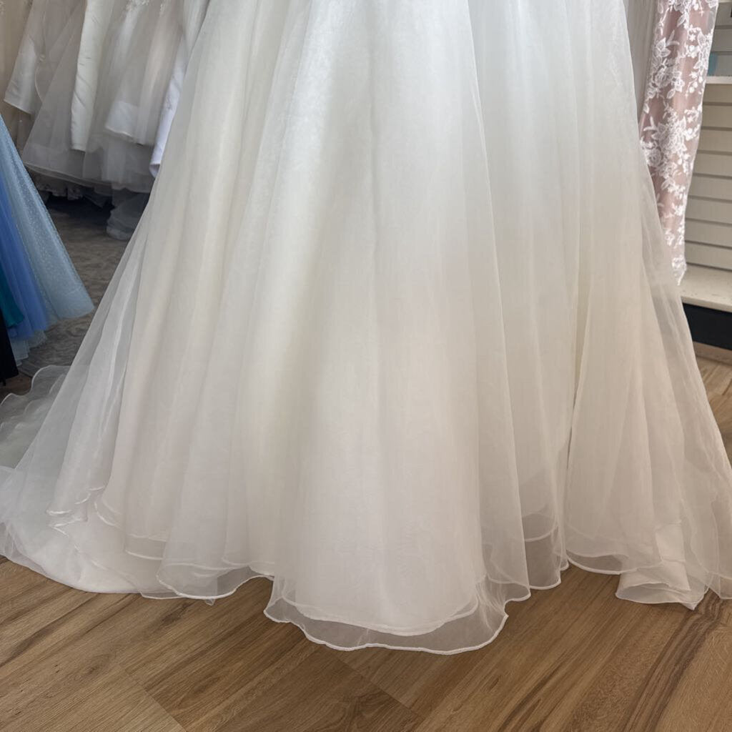 Strapless Off The Shoulder Organza Wedding Dress 2