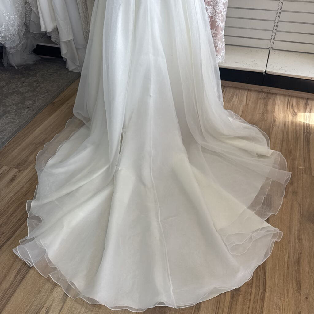 Strapless Off The Shoulder Organza Wedding Dress 2