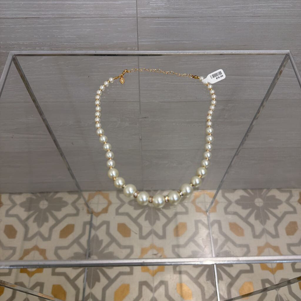 Pomina Pearl/ Gold Necklace