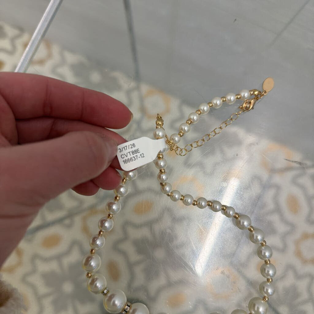 Pomina Pearl/ Gold Necklace