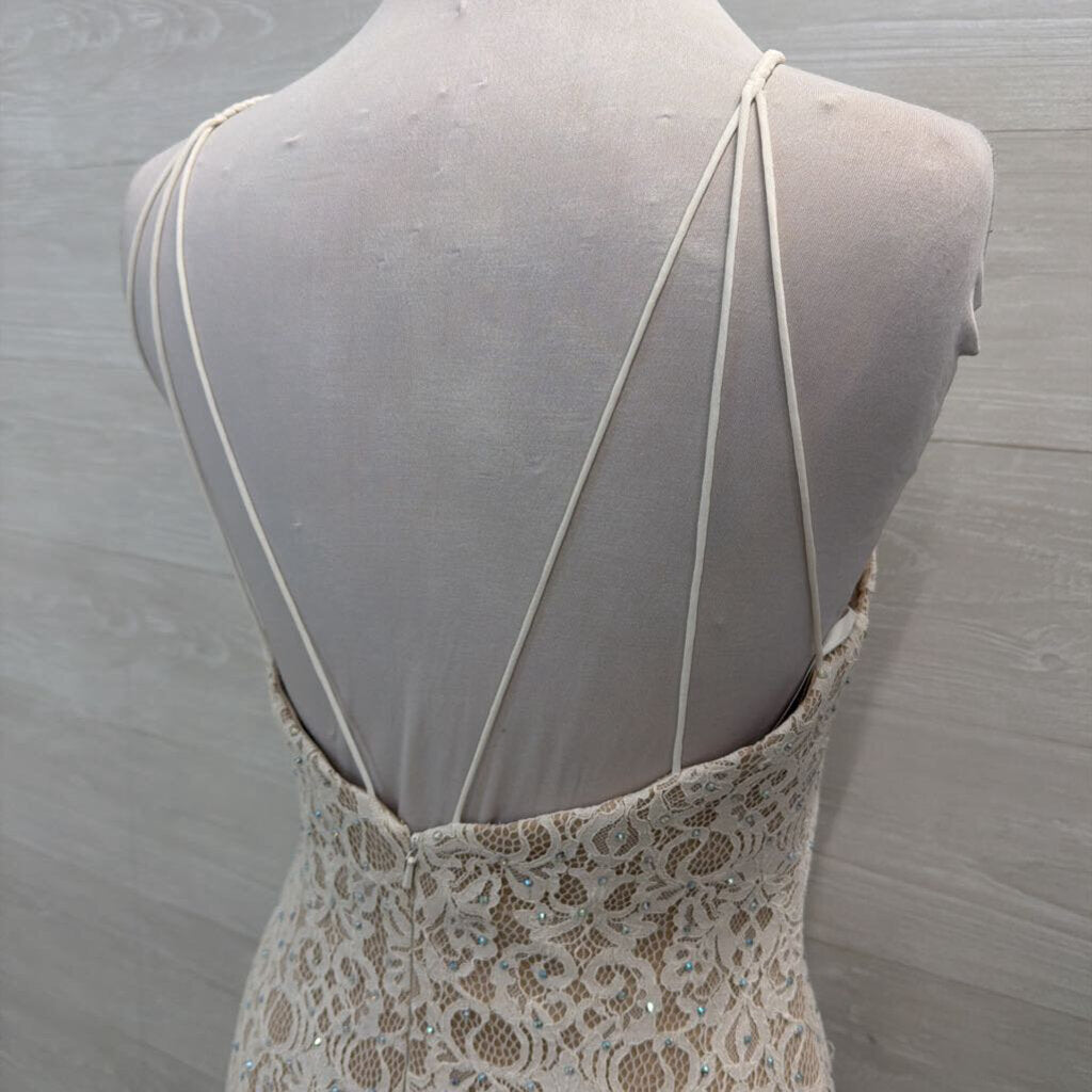 The Secret Dress White Embellished Lace High Neck Formal 8